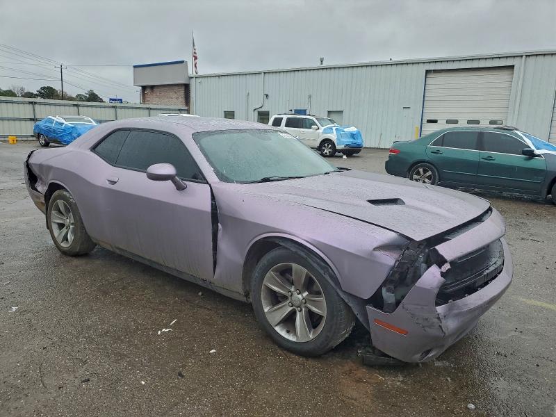Photo 4 from auction – 2016 DODGE CHALLENGER with VIN 2C3CDZAG3GH221359