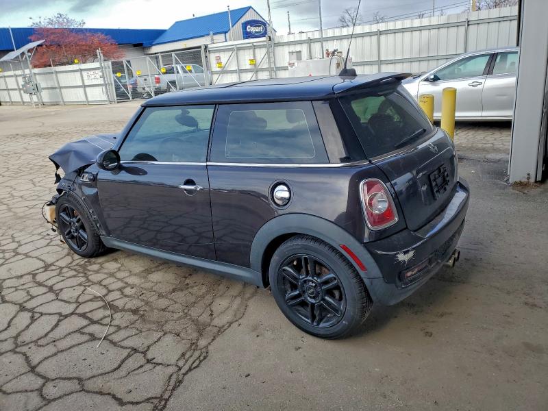 Photo 2 from auction – 2013 MINI COOPER S with VIN WMWSV3C59DT393372