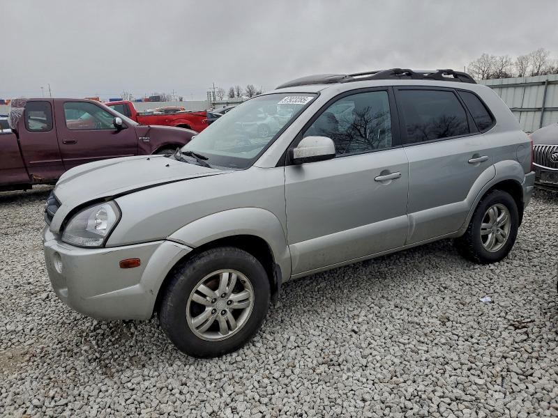 HYUNDAI TUCSON SE 2007 with VIN KM8JN72D47U485899 - Photo from auction