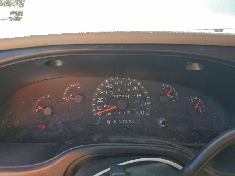 Photo 9 from auction – 2000 FORD ECONOLINE with VIN 1FTSE34SXYHA79942