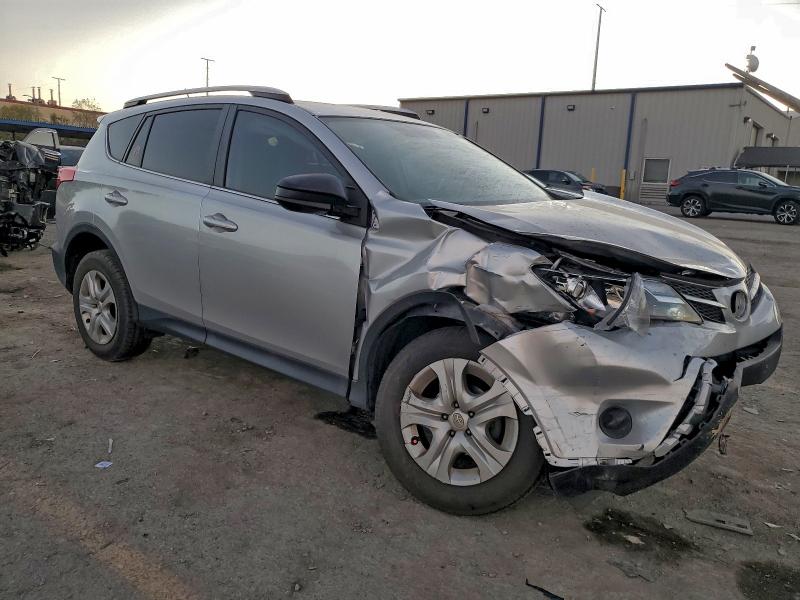 Photo 4 from auction – 2015 TOYOTA RAV4 LE with VIN 2T3ZFREV8FW140896
