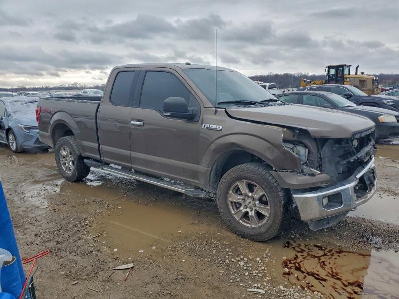 Photo 4 from auction – 2016 FORD F150 SUPER with VIN 1FTFX1EF7GKE40403