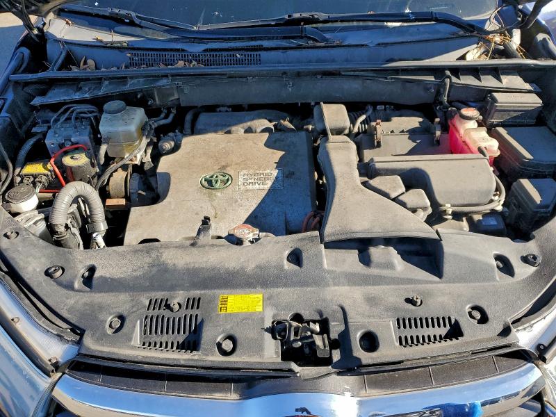 Photo 12 from auction – 2015 TOYOTA HIGHLANDER with VIN 5TDDCRFH8FS012994