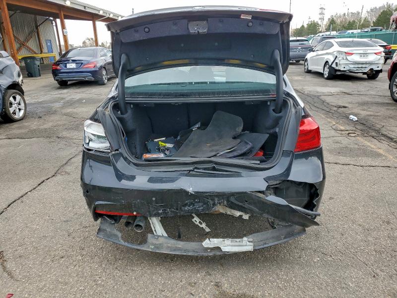 Photo 6 from auction – 2017 BMW 330 XI with VIN WBA8D9G31HNU66592