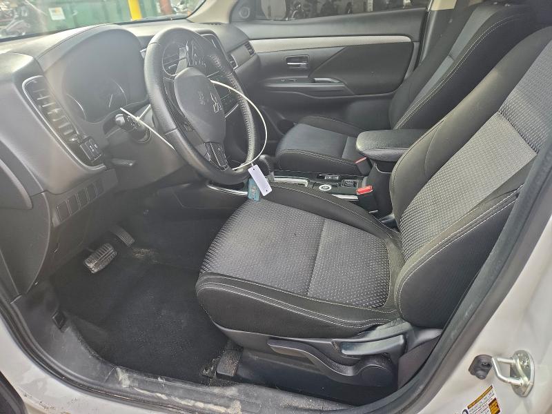 Photo 7 from auction – 2018 MITSUBISHI OUTLANDER with VIN JA4AZ3A39JZ064789