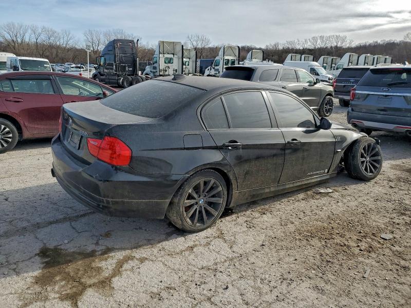 Photo 3 from auction – 2011 BMW 328 with VIN WBAPH5C53BA446147