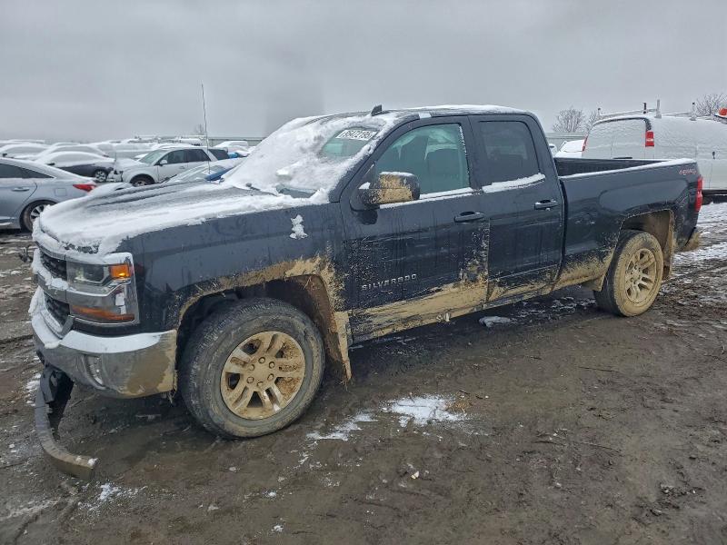 CHEVROLET SILVERADO 2016 with VIN 1GCVKREC2GZ415110 - Photo from auction