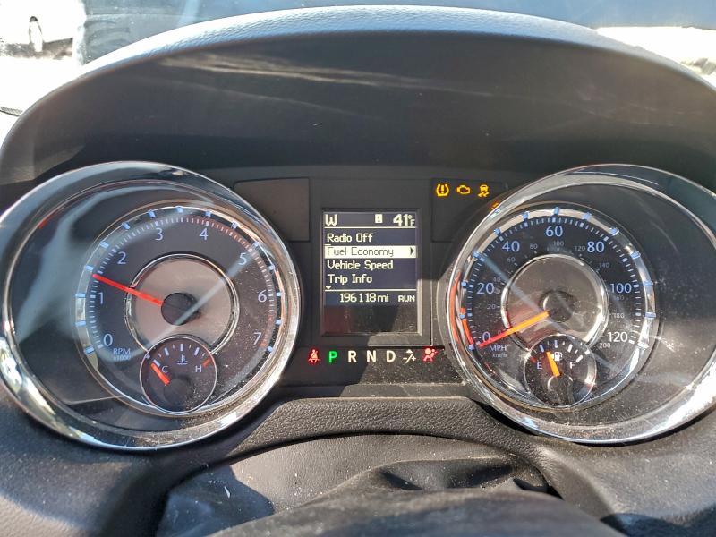 Photo 9 from auction – 2013 CHRYSLER TOWN & COU with VIN 2C4RC1BG8DR712251
