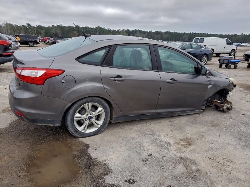 Photo 3 from auction – 2014 FORD FOCUS SE with VIN 1FADP3F22EL233056