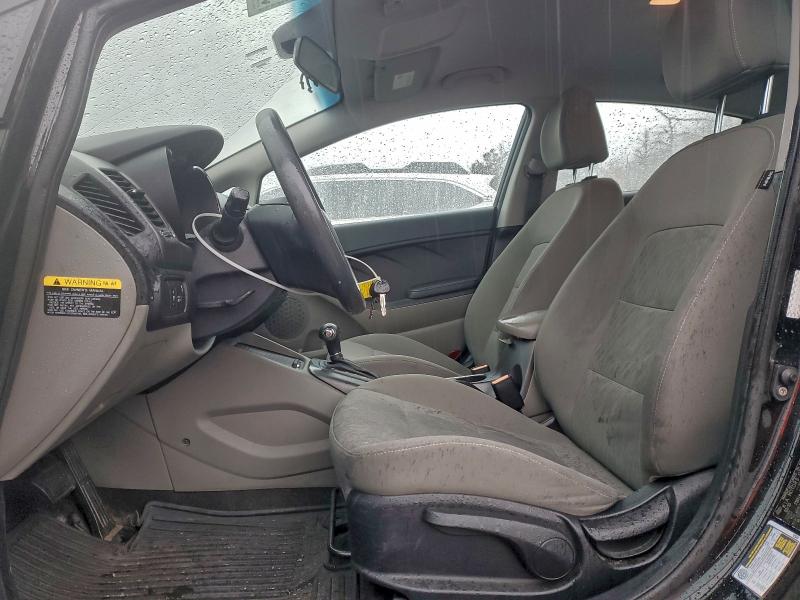Photo 7 from auction – 2015 KIA FORTE LX with VIN KNAFK4A66F5435306