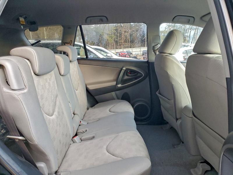 Photo 11 from auction – 2010 TOYOTA RAV4 with VIN 2T3ZF4DV3AW028827