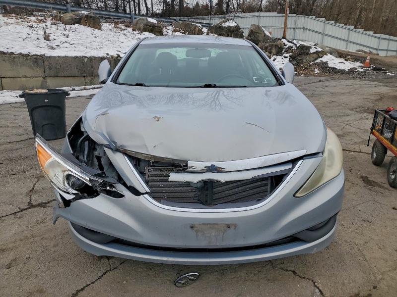 Photo 5 from auction – 2014 HYUNDAI SONATA GLS with VIN 5NPEB4AC0EH869076