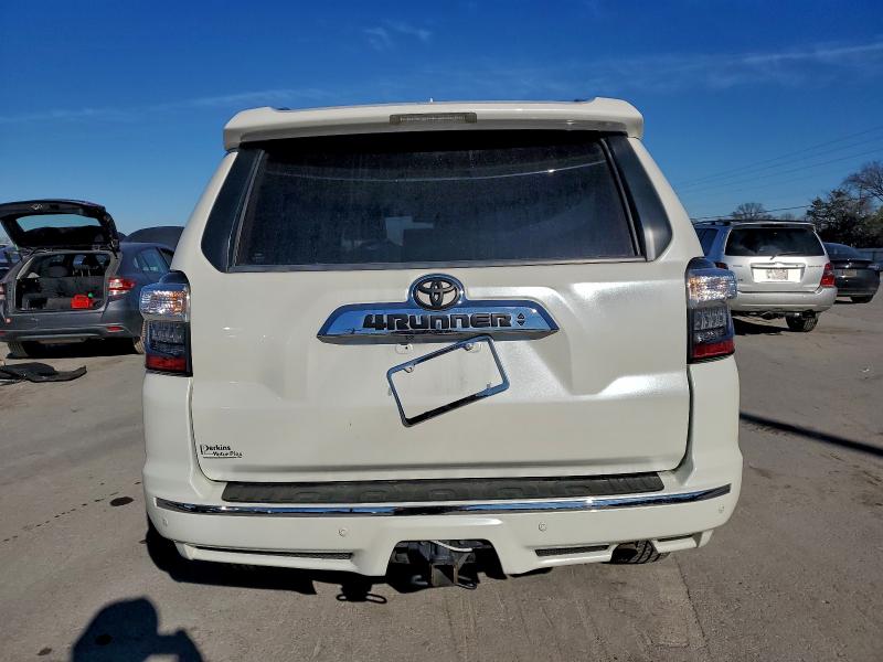 Photo 6 from auction – 2014 TOYOTA 4RUNNER SR with VIN JTEBU5JR2E5197864