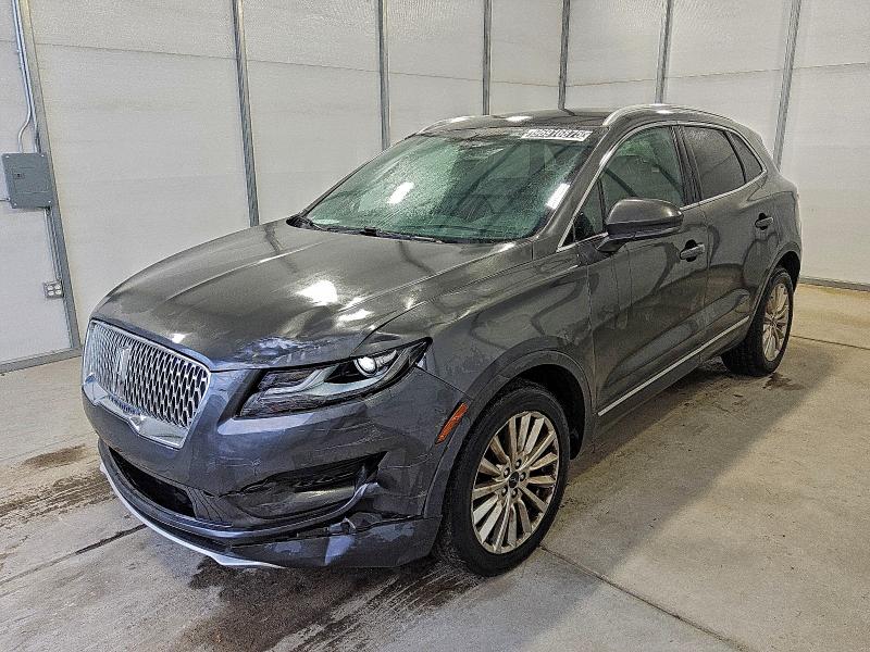 LINCOLN MKC 2019 with VIN 5LMCJ1C96KUL02147 - Photo from auction