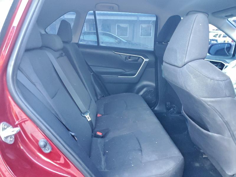 Photo 11 from auction – 2021 TOYOTA RAV4 LE with VIN 2T3G1RFV3MC147645