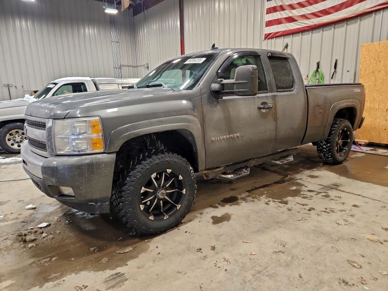 Photo 1 from auction – 2011 CHEVROLET SILVERADO with VIN 1GCRKSE36BZ417198