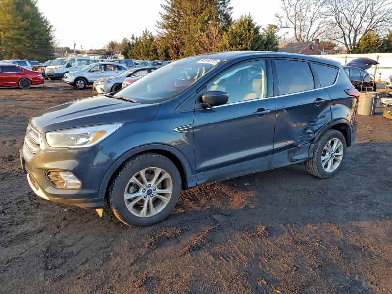 FORD ESCAPE SE 2019 with VIN 1FMCU0GD5KUC47368 - Photo from auction