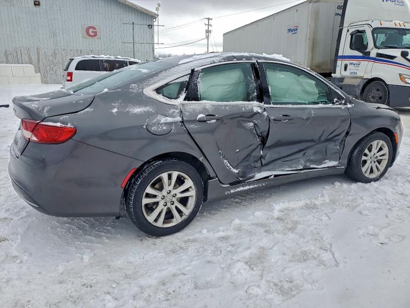 Photo 3 from auction – 2015 CHRYSLER 200 LIMITE with VIN 1C3CCCABXFN589936