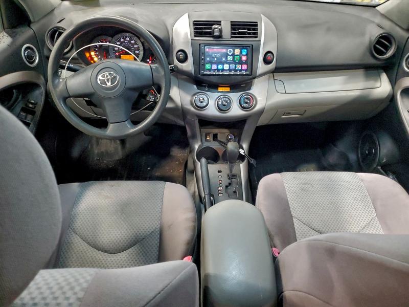 Photo 8 from auction – 2006 TOYOTA RAV4 with VIN JTMBK33VX65011952