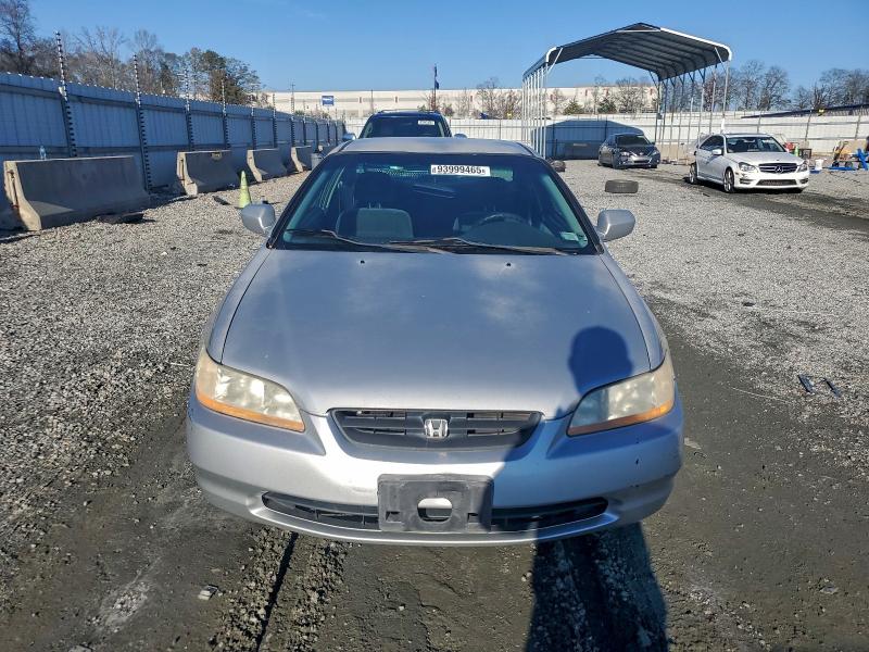 Photo 5 from auction – 2000 HONDA ACCORD LX with VIN 1HGCG3249YA026761
