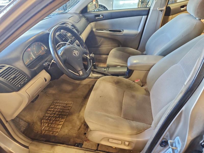 Photo 7 from auction – 2002 TOYOTA CAMRY LE with VIN 4T1BF32K12U512557
