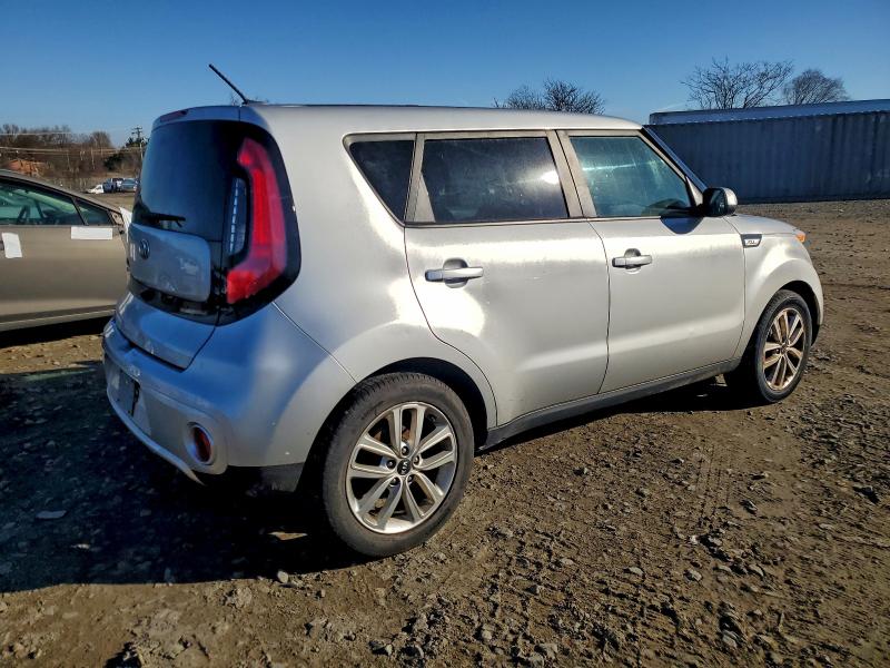 Снимка 3 от търг – 2017 KIA SOUL + с VIN KNDJP3A50H7414541