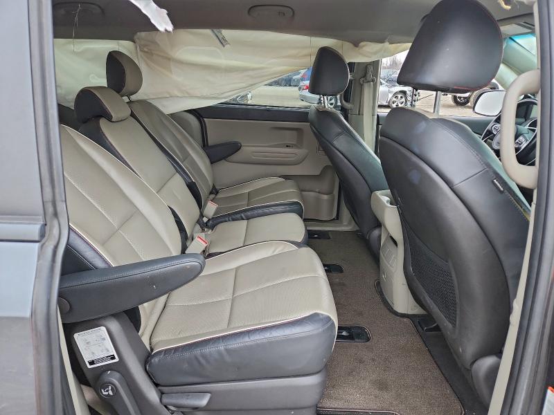 Photo 11 from auction – 2017 KIA SEDONA LX with VIN KNDMB5C17H6281171