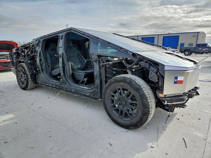 Photo 4 from auction – 2024 TESLA CYBERTRUCK with VIN 7G2CEHED8RA041848