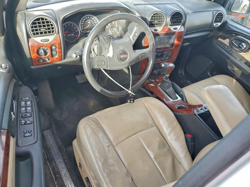 صورة رقم 8 من المزاد - 2005 GMC ENVOY مع VIN 1GKDT13S252107112