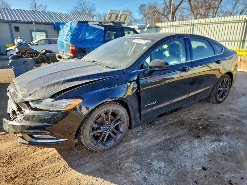 FORD FUSION SE 2018 with VIN 3FA6P0LU6JR124608 - Photo from auction