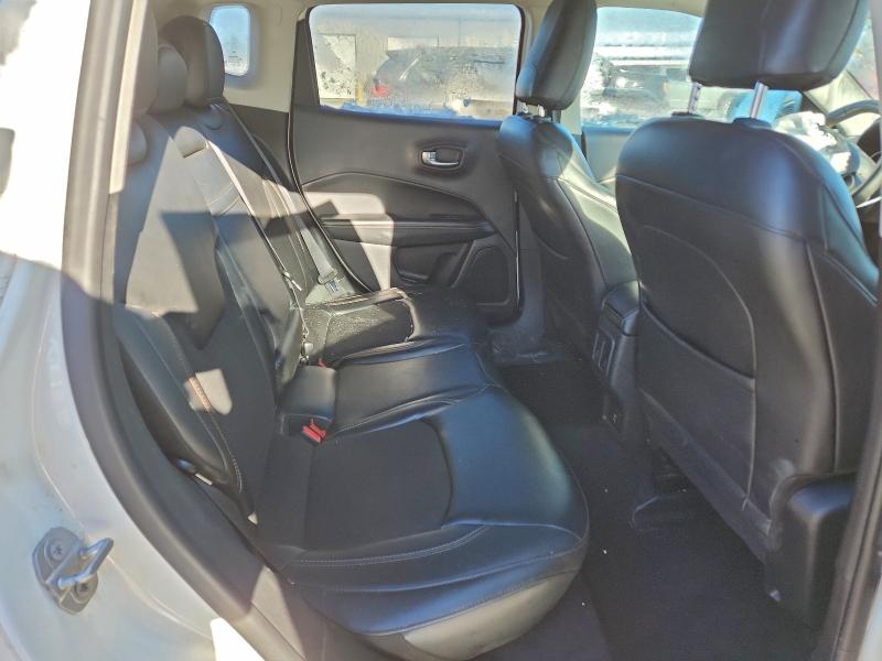 Photo 11 from auction – 2018 JEEP COMPASS LA with VIN 3C4NJDBB1JT254670