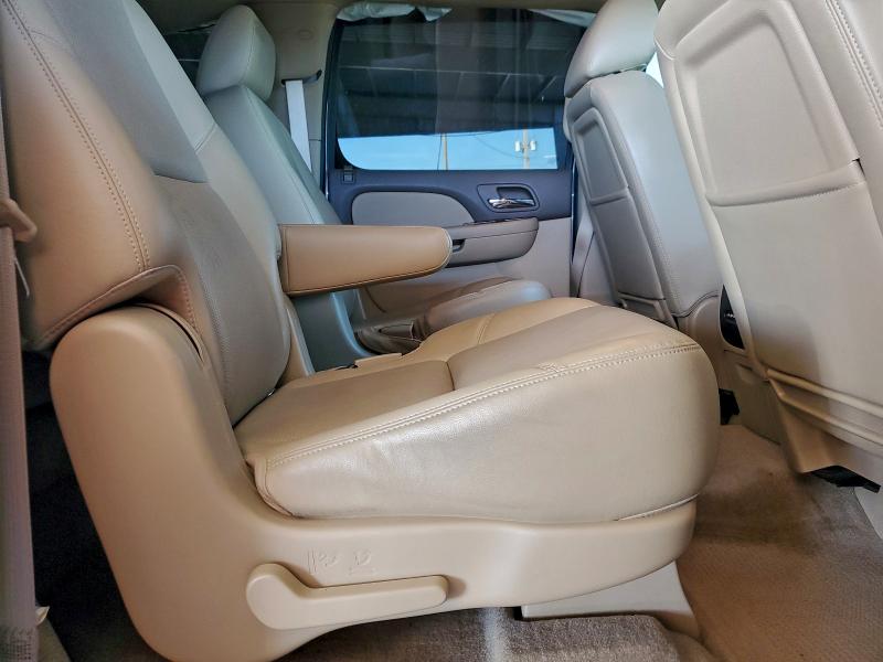 Photo 11 from auction – 2012 CHEVROLET SUBURBAN C with VIN 1GNSCKE07CR326602