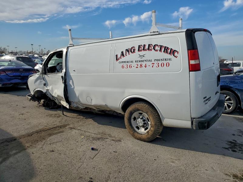 Photo 2 from auction – 2011 CHEVROLET EXPRESS G2 with VIN 1GCWGFCA8B1132806