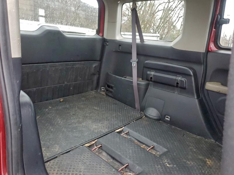 Photo 11 from auction – 2007 HONDA ELEMENT EX with VIN 5J6YH287X7L003130