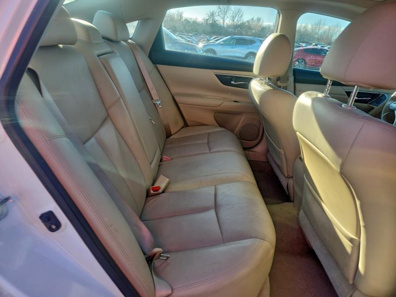 Photo 10 from auction – 2014 NISSAN ALTIMA 2.5 with VIN 1N4AL3AP1EC322943