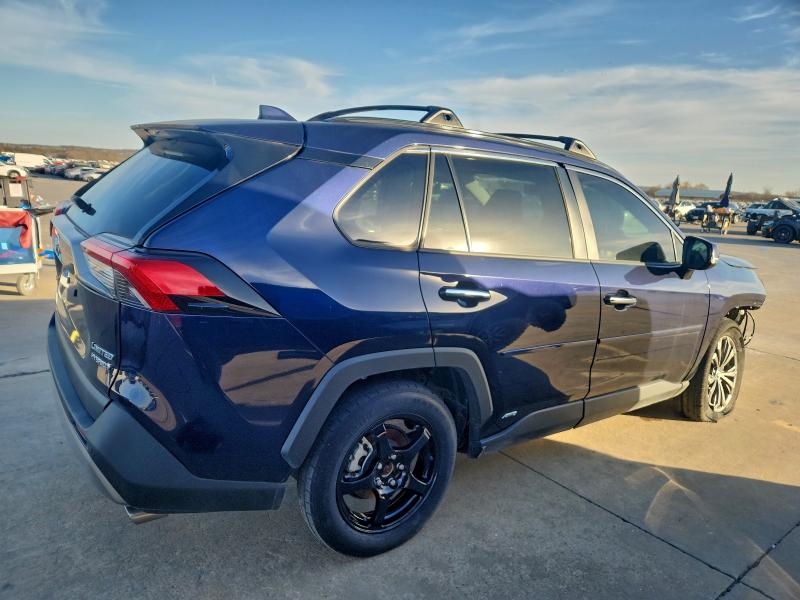 Photo 3 from auction – 2023 TOYOTA RAV4 with VIN 4T3D6RFV9PU126046