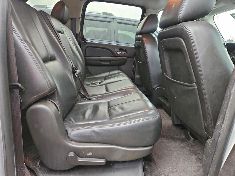 Photo 11 from auction – 2014 CHEVROLET SUBURBAN C with VIN 1GNSCJE06ER237469