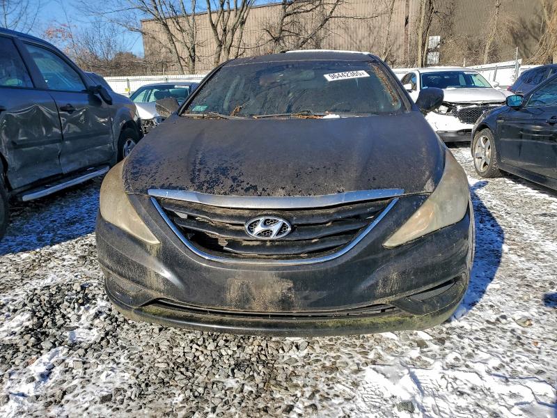 Photo 5 from auction – 2011 HYUNDAI SONATA with VIN 5NPEB4AC6BH202248