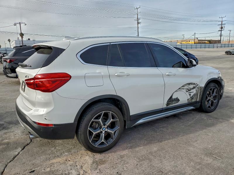 Photo 3 from auction – 2018 BMW X1 SDRIVE2 with VIN WBXHU7C35J5H43608