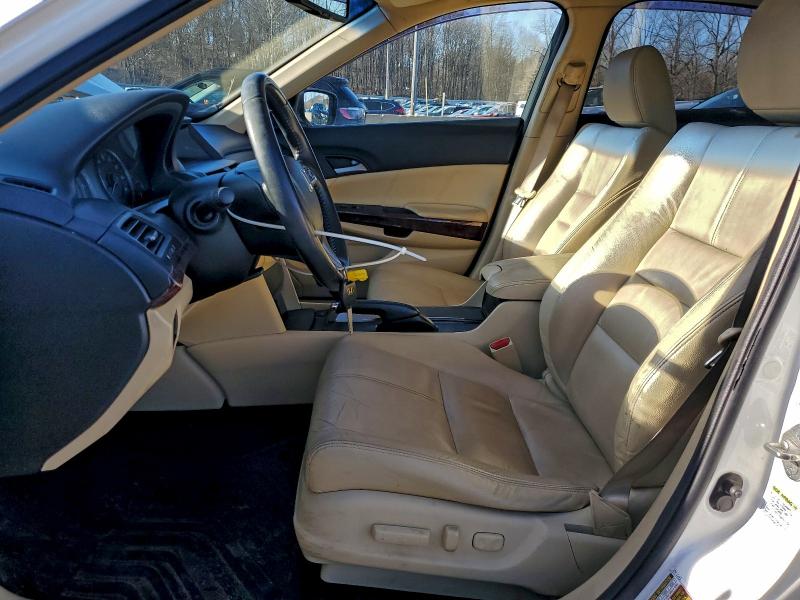 Photo 7 from auction – 2012 HONDA CROSSTOUR with VIN 5J6TF2H53CL003169