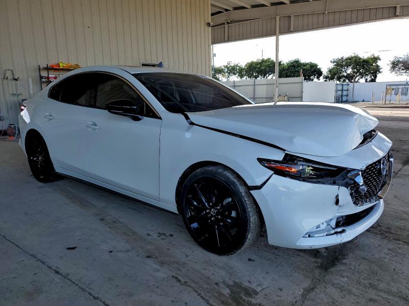 Photo 4 from auction – 2021 MAZDA 3 with VIN JM1BPBAY3M1327237