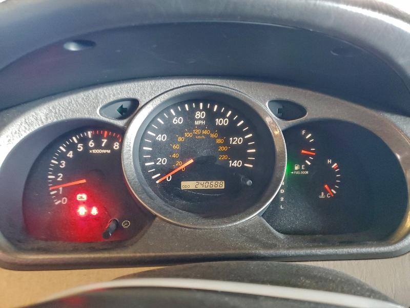 Photo 9 from auction – 2002 TOYOTA HIGHLANDER with VIN JTEGD21AX20044902