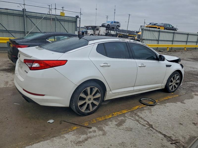 Photo 3 from auction – 2012 KIA OPTIMA SX with VIN 5XXGR4A63CG055995