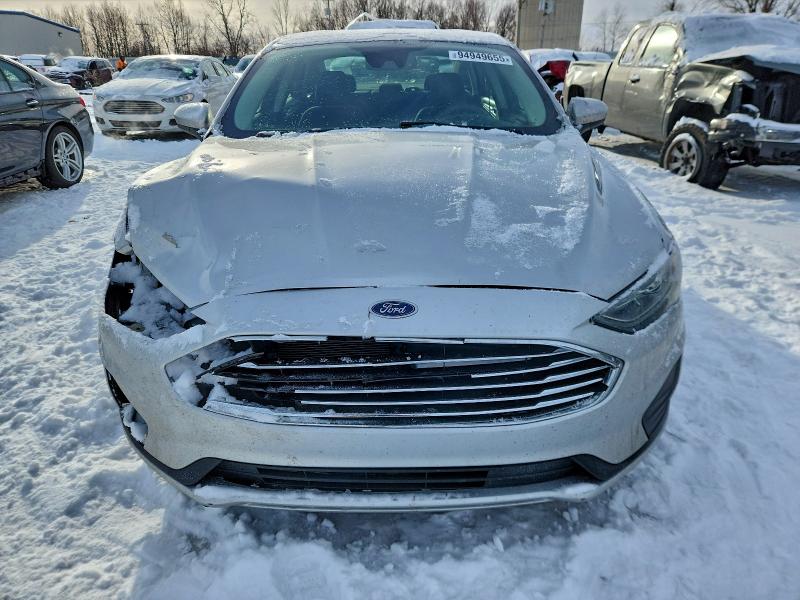 Photo 5 from auction – 2019 FORD FUSION SE with VIN 3FA6P0LU3KR196805