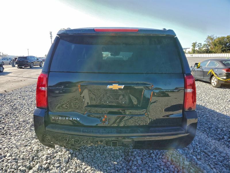 Photo 6 from auction – 2018 CHEVROLET SUBURBAN K with VIN 1GNSKHKC2JR168221