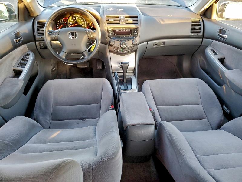 Photo 8 from auction – 2004 HONDA ACCORD EX with VIN JHMCM56694C014802
