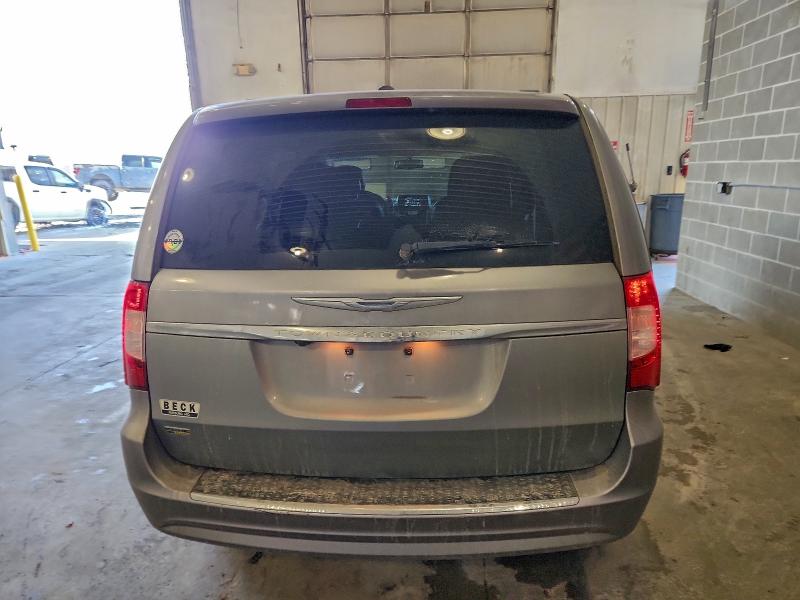 Photo 6 from auction – 2014 CHRYSLER TOWN & COU with VIN 2C4RC1BG1ER342438