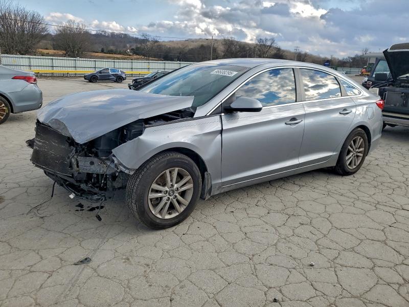 HYUNDAI SONATA SE 2016 with VIN 5NPE24AF9GH401313 - Photo from auction