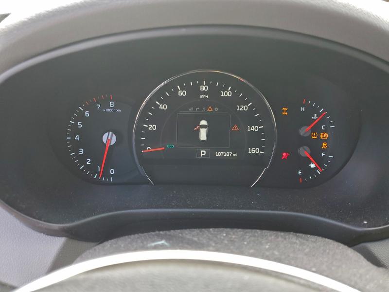 Photo 9 from auction – 2016 KIA SORENTO with VIN 5XYPKDA50GG103255