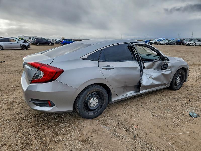 Photo 3 from auction – 2016 HONDA CIVIC LX with VIN 2HGFC2F51GH563131